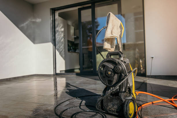 Best Driveway Pressure Washing  in Thatcher, AZ